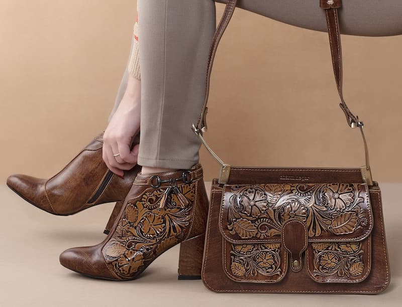 کیف و کفش چرم رشت؛ اداری مجلسی 2 مدل ساده طرح دار Classic