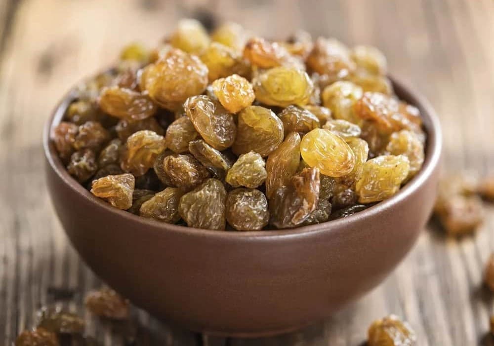 کشمش انگور عسگری؛ بدون هسته سبز حاوی سدیم پتاسیم Kashmar