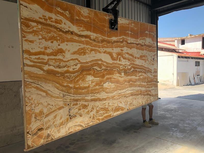 سرامیک نمای بیرونی ساختمان؛ مقاوم برابر ضربه قابل شستشو Building