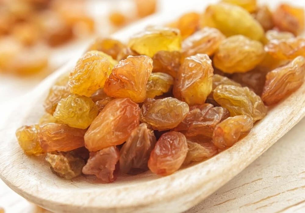 کشمش پلویی فله؛ ضد سرطان 2 رنگ سیاه روشن تمیز raisin