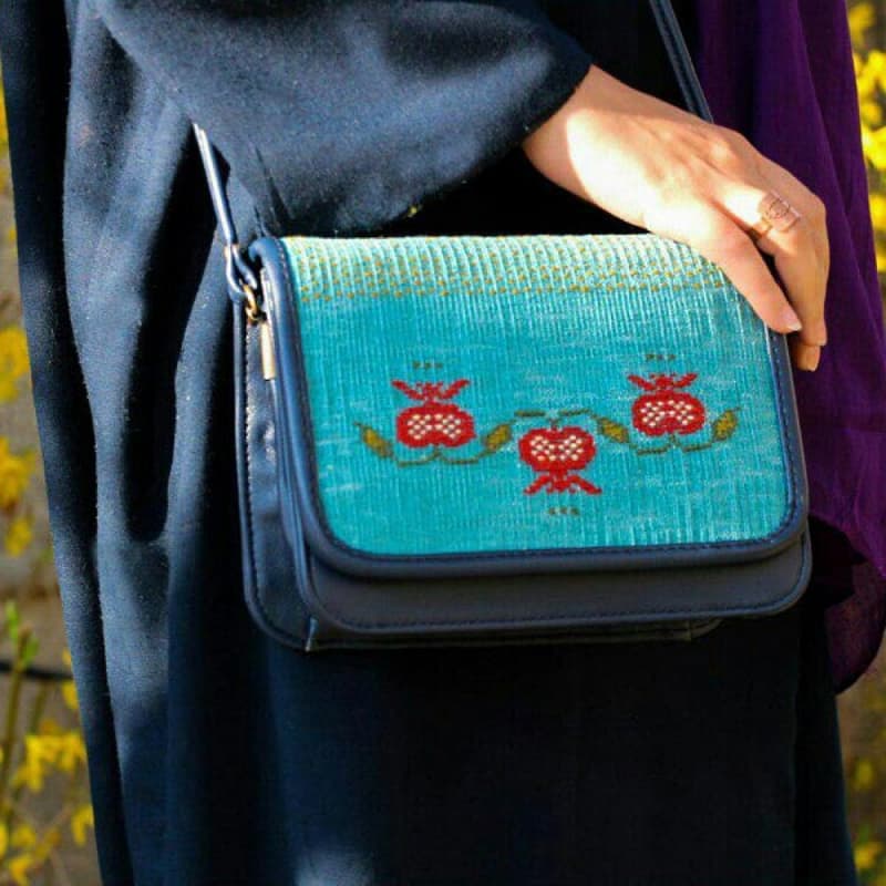 کیف سنتی گلیم؛ پشم گوسفند نرم لطیف مناسب مانتو پالتو Traditional