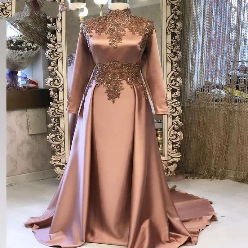 لباس مجلسی شیک و بلند؛ کرپ کش طوسی پوست پیازی dress