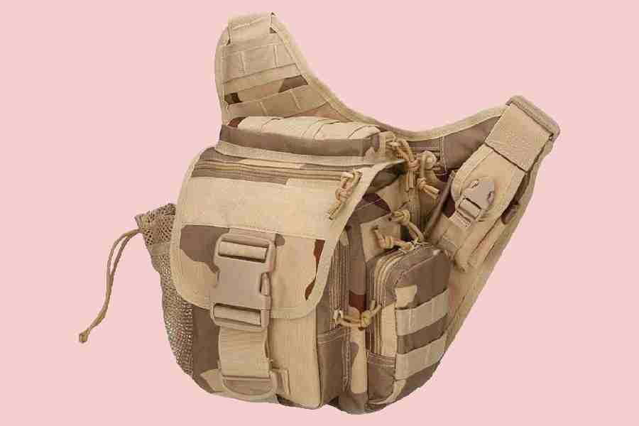 کیف دوشی تاکتیکال؛ پارچه کردورا ضد آب سه رنگ (مشکی قهوه ای سبز) جیب دار