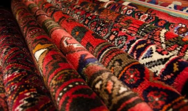 فرش دستباف اصفهان 9 متری؛ کرک ابریشم (قرمز نارنجی) لچک ترنج
