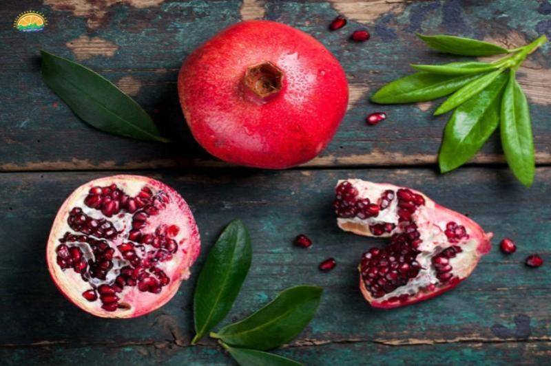 انار سیاه در ژاپن؛ بدون هسته 3 رنگ زرد قرمز سبز ویتامین A