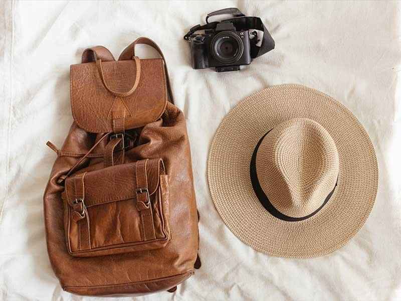 کیف کوله پیرگاردین؛ فضای مناسب 2 رنگ مشکی مات دودی Natural