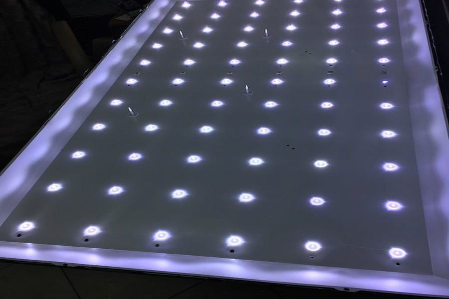 لامپ تصویر تلویزیون اسنوا؛ ال سی دی پر نور41 سانتی متری 3 ولت 9 شاخه