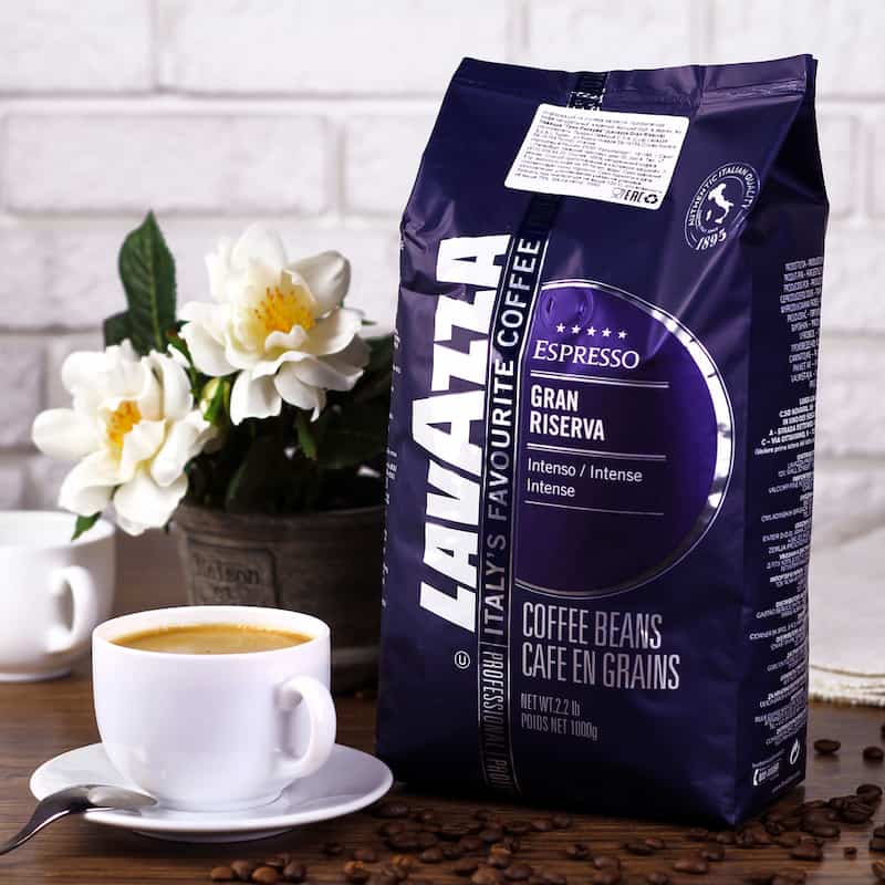 قهوه لاوازا یک کیلویی؛ کافئین بالا طعم تلخ رنگ آبی گراند اسپرسو Italy