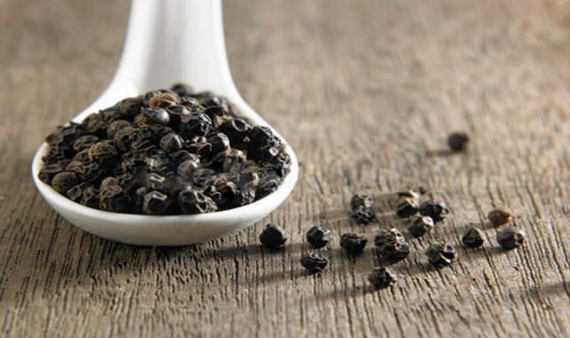 فلفل سیاه 90 گرمی گلستان؛ طعم تند (دانه ای پودری) مخصوص پخت پز