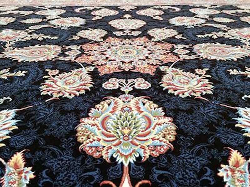 فرش ماشینی گل برجسته جدید؛ نخ هایبالک دارای ظرافت بالا 1500شانه