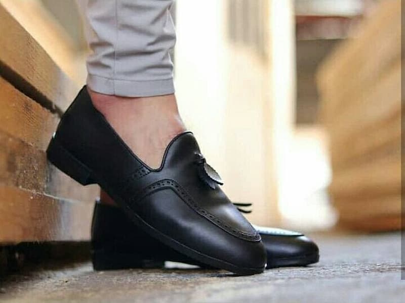 کفش کالج اسپرت؛ انعطاف پذیر استاندارد رنگ سفید College