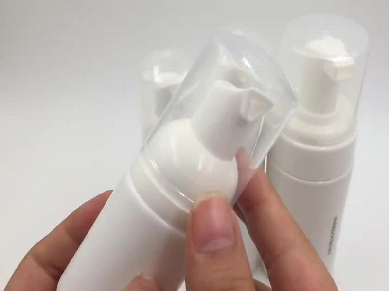 فوم شستشوی صورت rosalia؛ رفع خشکی شفاف کنندگی پوست لایه بردار عالی 