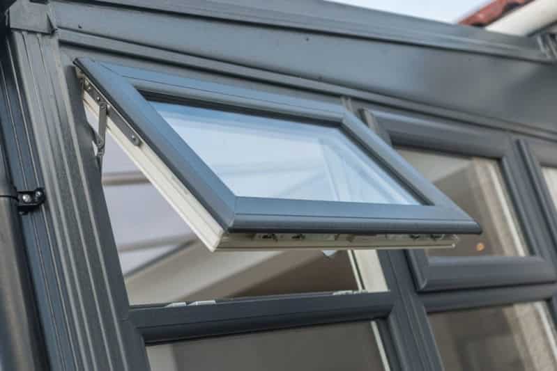 شیشه دو جداره در تبریز؛ عایق صوتی مقاومت زیاد حفظ گرما Iran