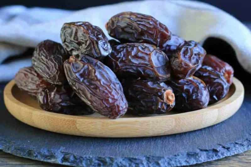 خرمای درجه یک بم؛ جایگزین قند رشد استخوان شیرین ویتامین B