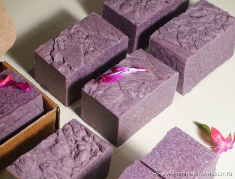 صابون تی سی سی؛ آبرسان گلیسیرین لانولین ضد باکتری Soap