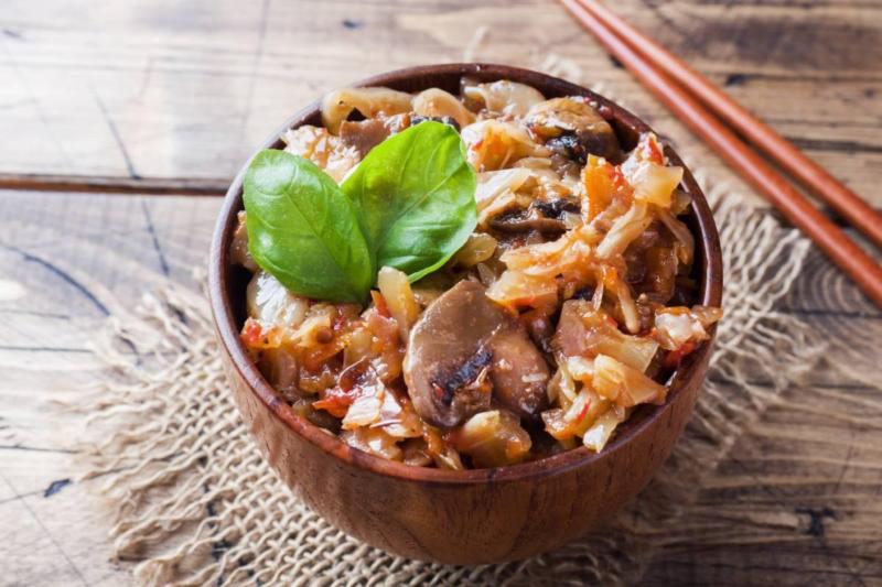 آلو طلایی خشک؛ کلسیم 2 نوع کوچک گوشتی plum