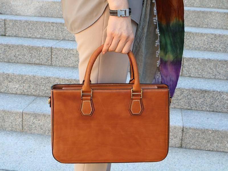 کیف دخترانه مجلسی شیک؛ مقاوم طول عمر بالا 3 نوع دستی فلزی دوشی خزدار