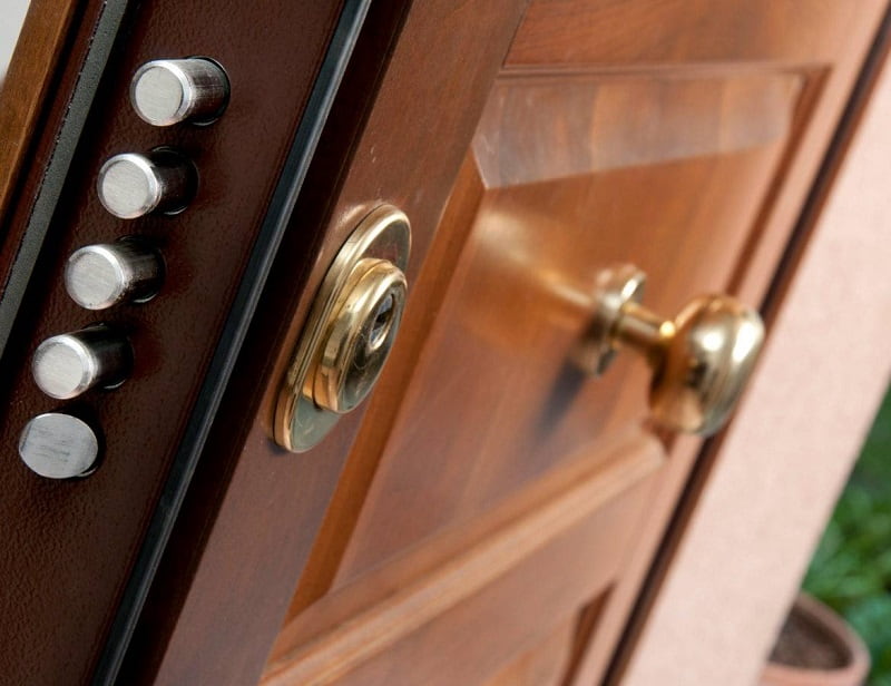 درب ضد سرقت ایرانی؛ چوب فولاد 3 رنگ قهوه ای سفید مشکی Iran