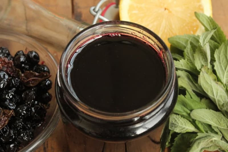 شیره توت سفید خانگی؛ ارگانیک املاح معدنی انرژی زا ویتامین A B