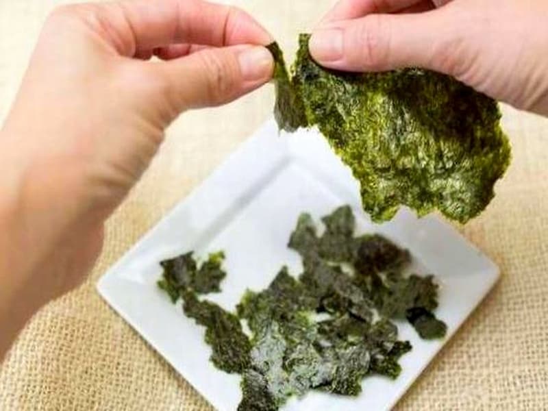 ماسک جلبک اسپیرولینا؛ ضد پیری مناسب جوانسازی پوست حاوی ویتامین A