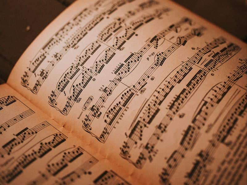 دفتر نت موسیقی؛ مربع آهنگسازی فاصله منظم دو لایه Music