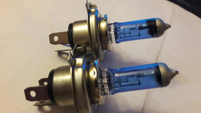 لامپ زنون دست دوم؛ اقتصادی رنگ (سفید براق آبی) نوردهی بالا