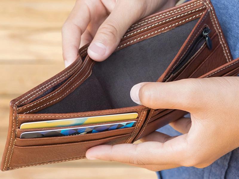 کیف جیبی مردانه چرم طبیعی؛ جادار سایز کوچک زیپ دار رنگبندی متنوع bag