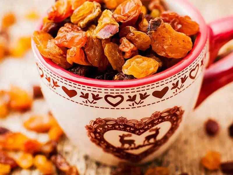 کشمش بیدانه افتابی؛ تقویت سیستم ایمنی 2 نوع خشک سفت Green