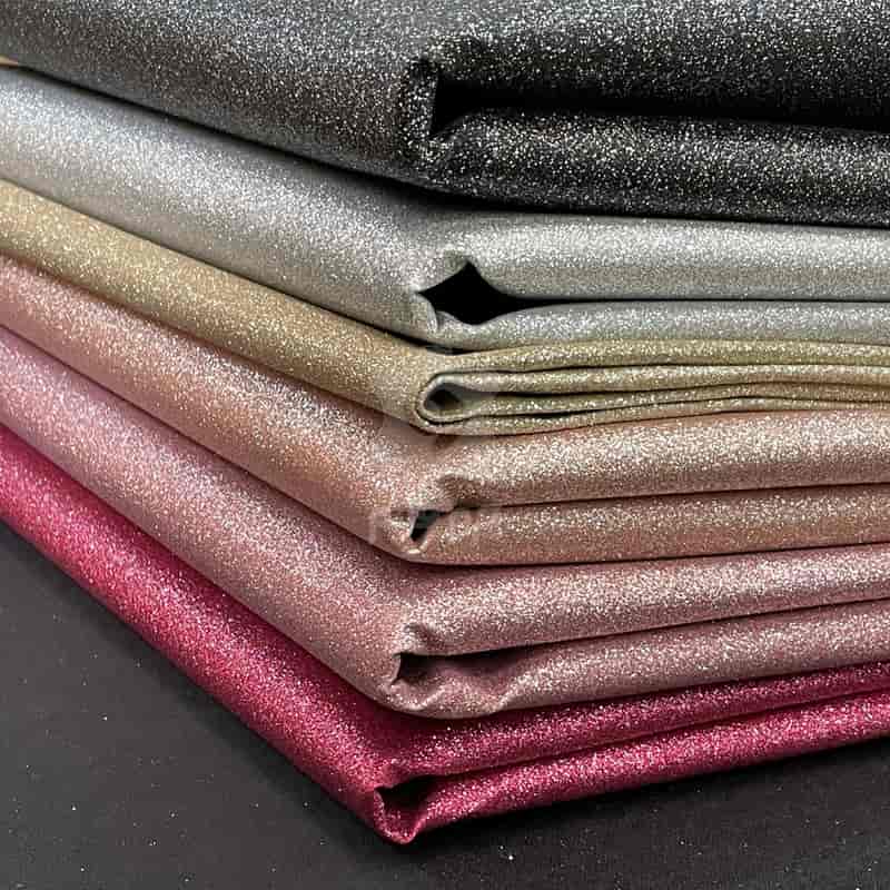 چرم اکلیلی؛ کامپوزیتی پلی استر دارای بافت ریز روکشدار Wreathed