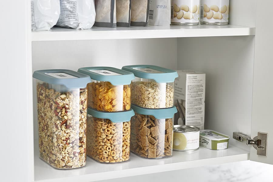 ظروف پلاستیکی بسته بندی خشکبار؛ مستطیلی استوانه ای 2 رنگ سفید زرد