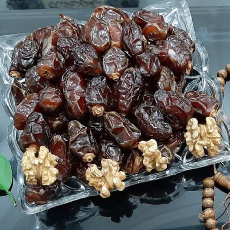 خرما خاصی (رطب) قهوه ای شیره دار 2 بسته بندی پلاستیکی کارتنی