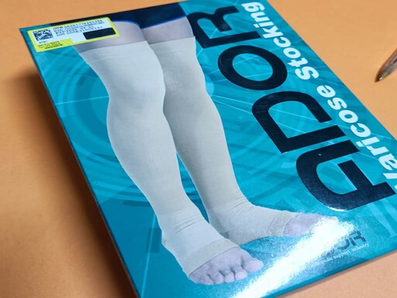 جوراب واریس ادور؛ کرمی نئوپرن کف دار تولید Iran