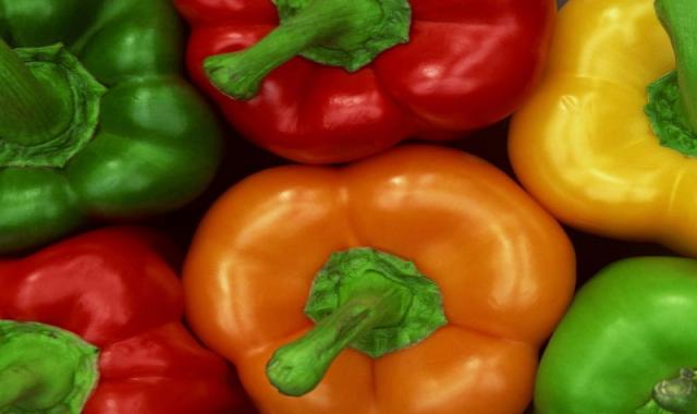فلفل دلمه ای زرد و نارنجی؛ ضد سرطان ارگانیک گلخانه ویتامین A C K