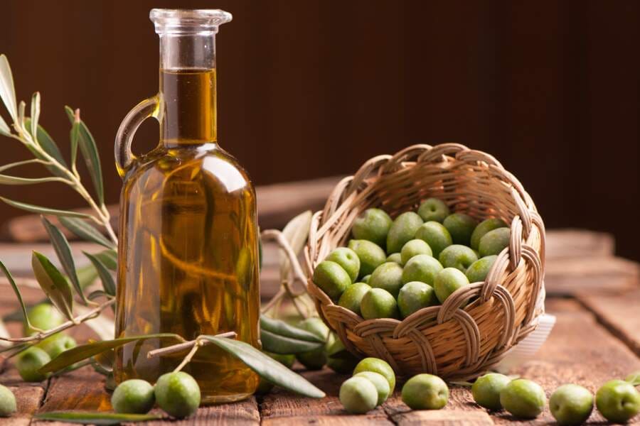 روغن زیتون بکر فامیلا؛ رنگ تیره خانگی صنعتی ضد التهاب بدون طعم Familia