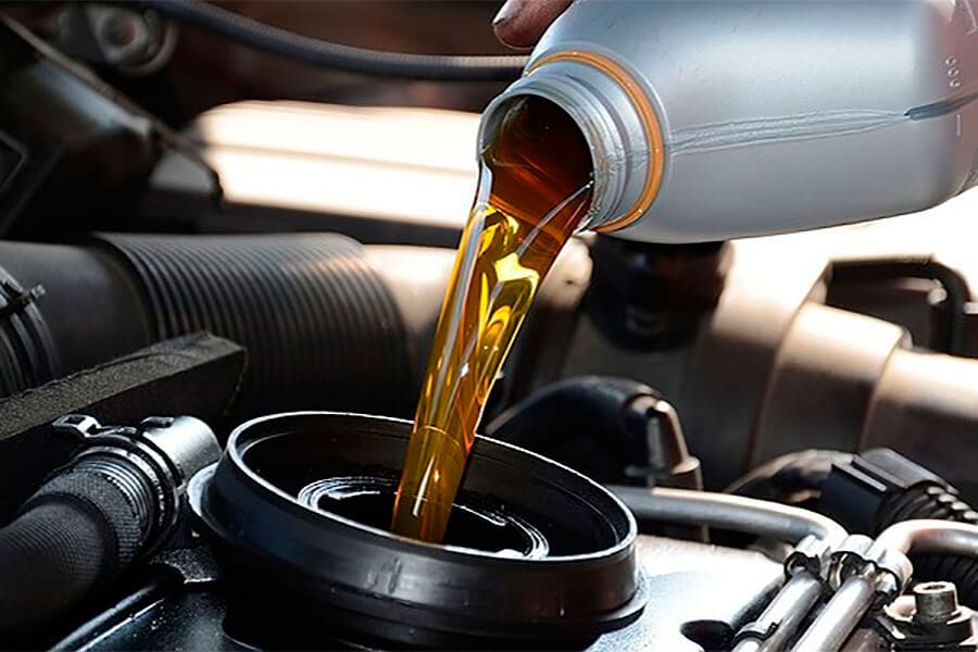 روغن موتور فوکس 20 لیتری؛ پایه معدنی خودرو بنزینی تیره ساییده شدن