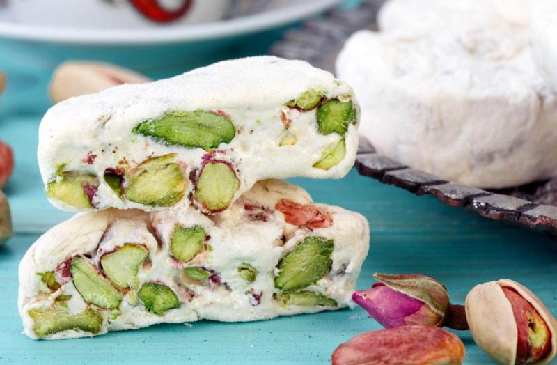 گز آردی کرمانی؛ مغزدار ترکیبات (شکر گلاب گلوکز مغز پسته) ارگانیک لقمه ای