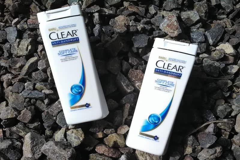 شامپوی ضد شوره؛ نرم استفاده روزانه 2 نوع خشک چرب بازسازی کننده