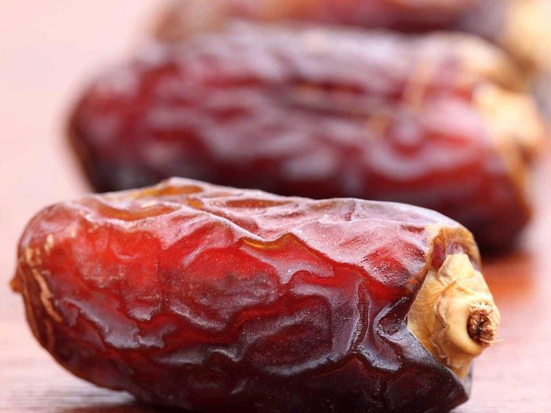 خرمای رطب؛ پوست نازک طعم شیرین ضد پوکی استخوان فسفر آهن Calcium