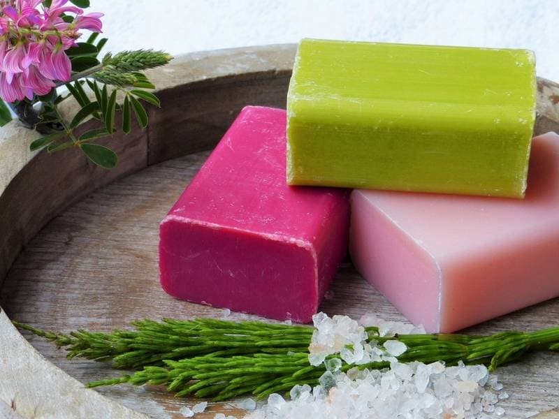 صابون جوانه گندم فیروز؛ موم عسل (خشک مختلط حساس) طبیعی