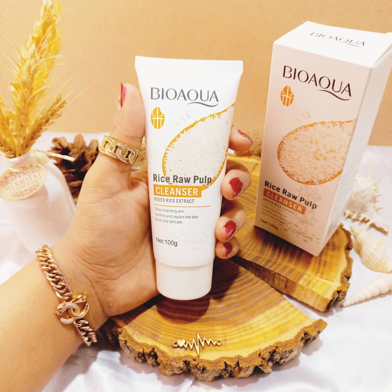 فوم شستشوی صورت ارزان؛ روغن نارگیل آرگان رزماری گیاهی 200 میلی لیتری