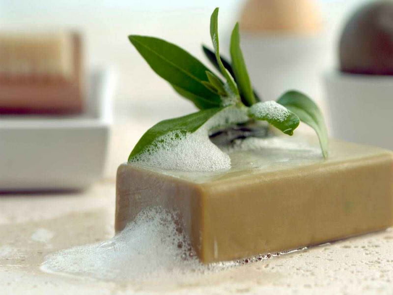 صابون حلزون والنسی؛ نرم کننده ضد جوش مناسب آبرسانی پوست snail