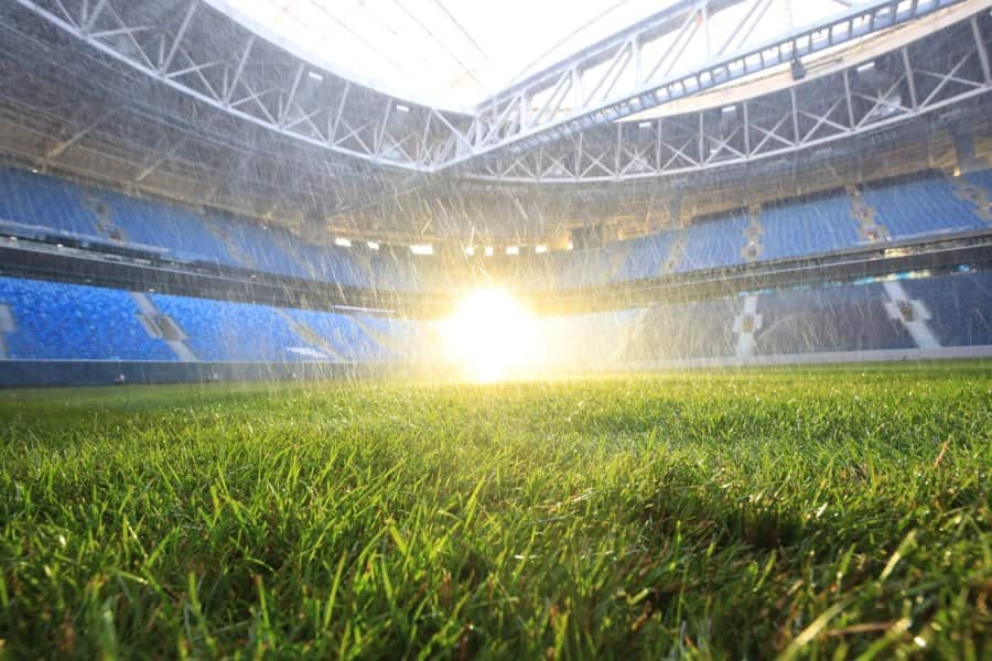 چمن مصنوعی فوتبال دست دوم (کفپوش) فضای ورزشی زهکشی ضربه گیر