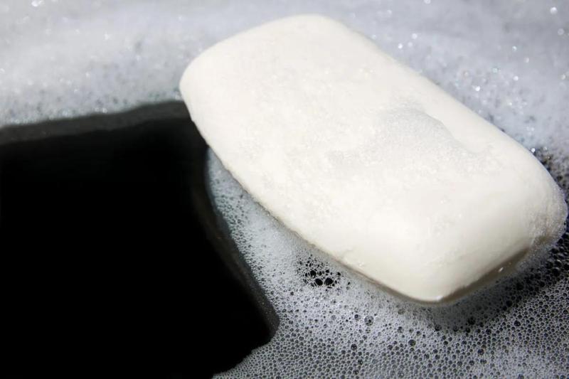 صابون دیترون ضد جوش؛ روشن کننده گیاهی رفع آکنه ویتامین C