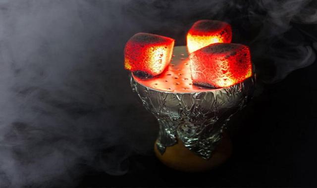 زغال لیمو عمده؛ کبابی قلیون کارتنی کیسه ای 2 رنگ مشکی سفید lime