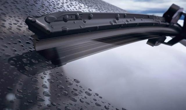 شیشه پاک کن سمند؛ مزیت (مقاومت بالا برابر سرما) دو تیغه پلاستیکی سخت