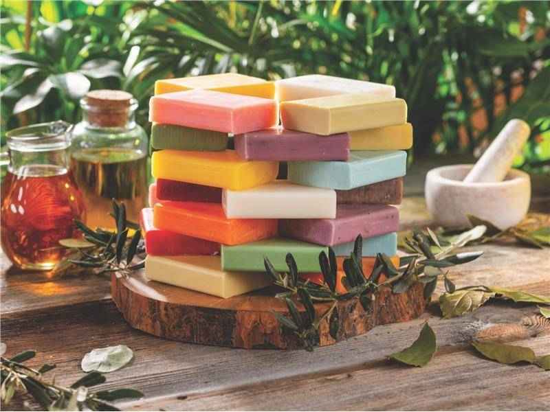 صابون زعفران و عسل؛ رفع آکنه حاوی (روغن کرچک نارگیل زیتون کنجد) بهداشتی