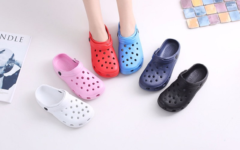 دمپایی پلاستیکی قم؛ مواد پلیمری 4 رنگ سفید آبی سبز زرد gentlemen