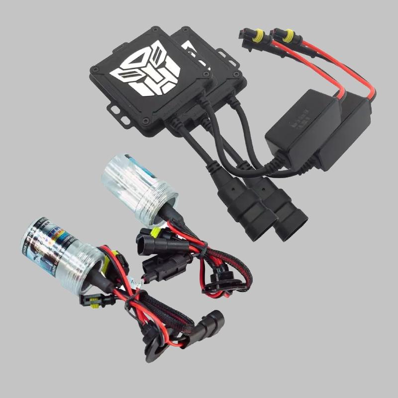 لامپ زنون خودرو؛ نورپراکنی قوی 2 رنگ سفید یخی