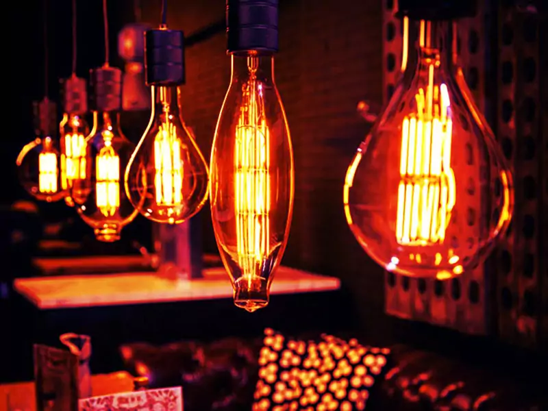 لامپ مهتابی دست دوم؛ آلیاژ سیم نور دهی کاربردی Lamp