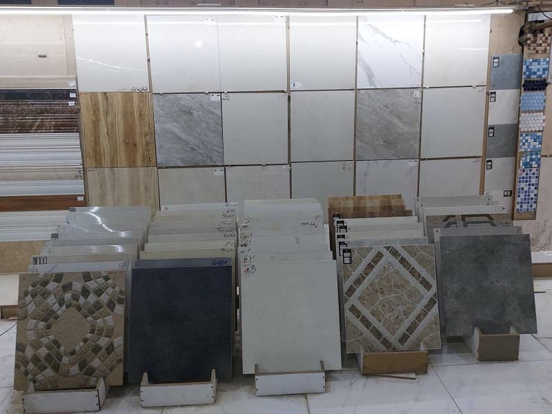 سرامیک پرسلان اصفهان؛ فوم ساده طرحدار صیقلی 40*60 سانتیمتر